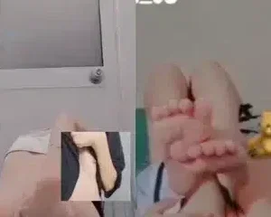 Clip sex bé Tanh_06 hàng siêu non đang rất nứng